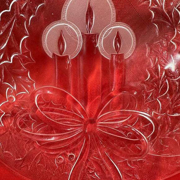 Elegant Holiday Vintage 13” diameter clear Crystal Platter - Picture 3 of 4